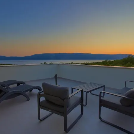 Sunset With Private Pool